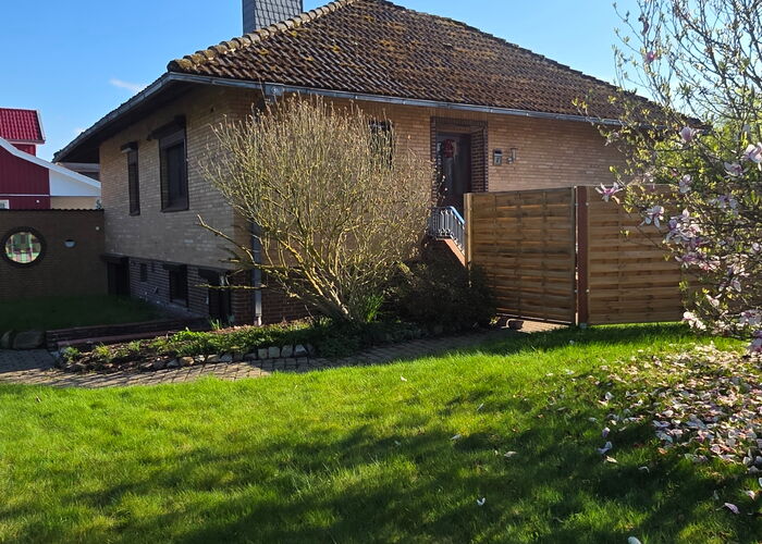 Käufercourtagefrei: Ruhig wohnen in Schnakenbek – Klinkerhaus mit Garten und PerspektiveKäufercourtagefrei: Ruhig wohnen in Schnakenbek – Klinkerhaus mit Garten und Perspektive
