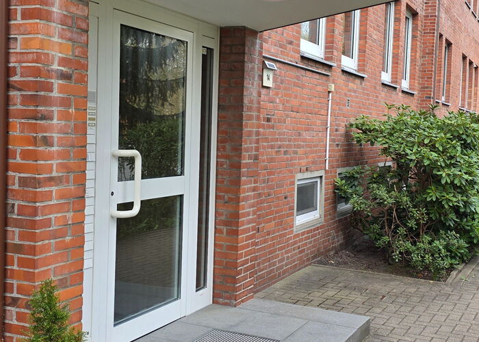 VERKAUFT ! 3-Zimmer-Wohnung mit Loggia in sehr gepflegter Anlage in Hamburg-LohbrüggeVERKAUFT ! 3-Zimmer-Wohnung mit Loggia in sehr gepflegter Anlage in Hamburg-Lohbrügge